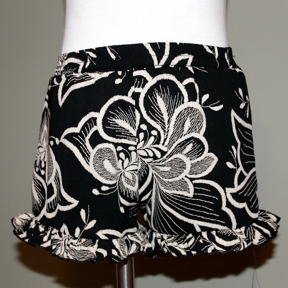 Vintage Havana Floral Printed Shorts with Ruffle